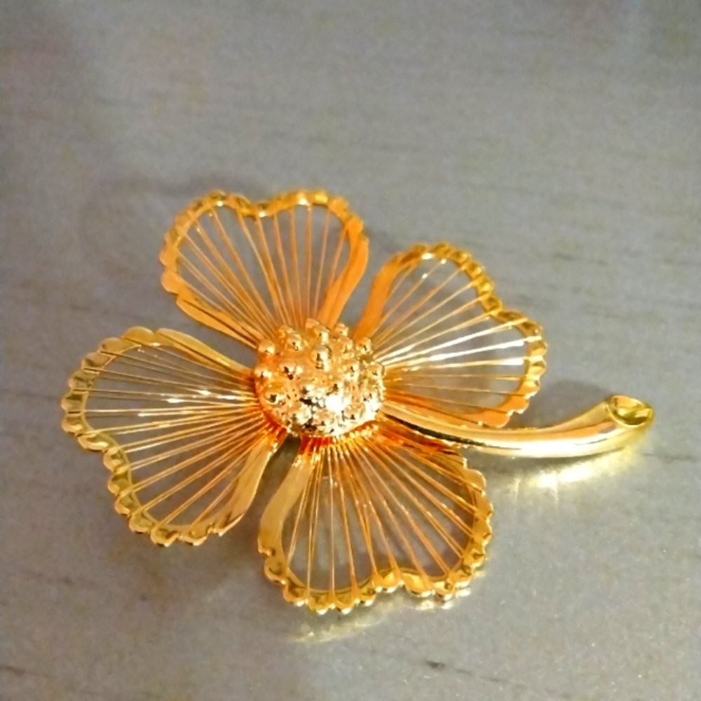 Brooch